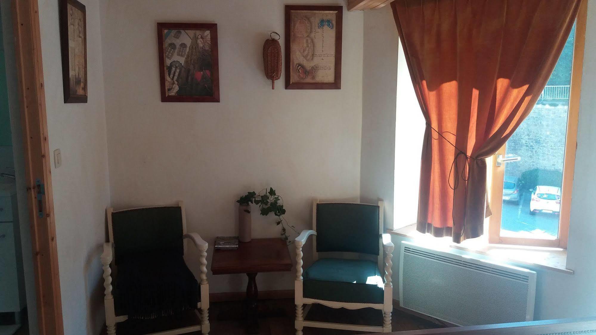 Bed and Breakfast Golden Lion Bouillon Zewnętrze zdjęcie